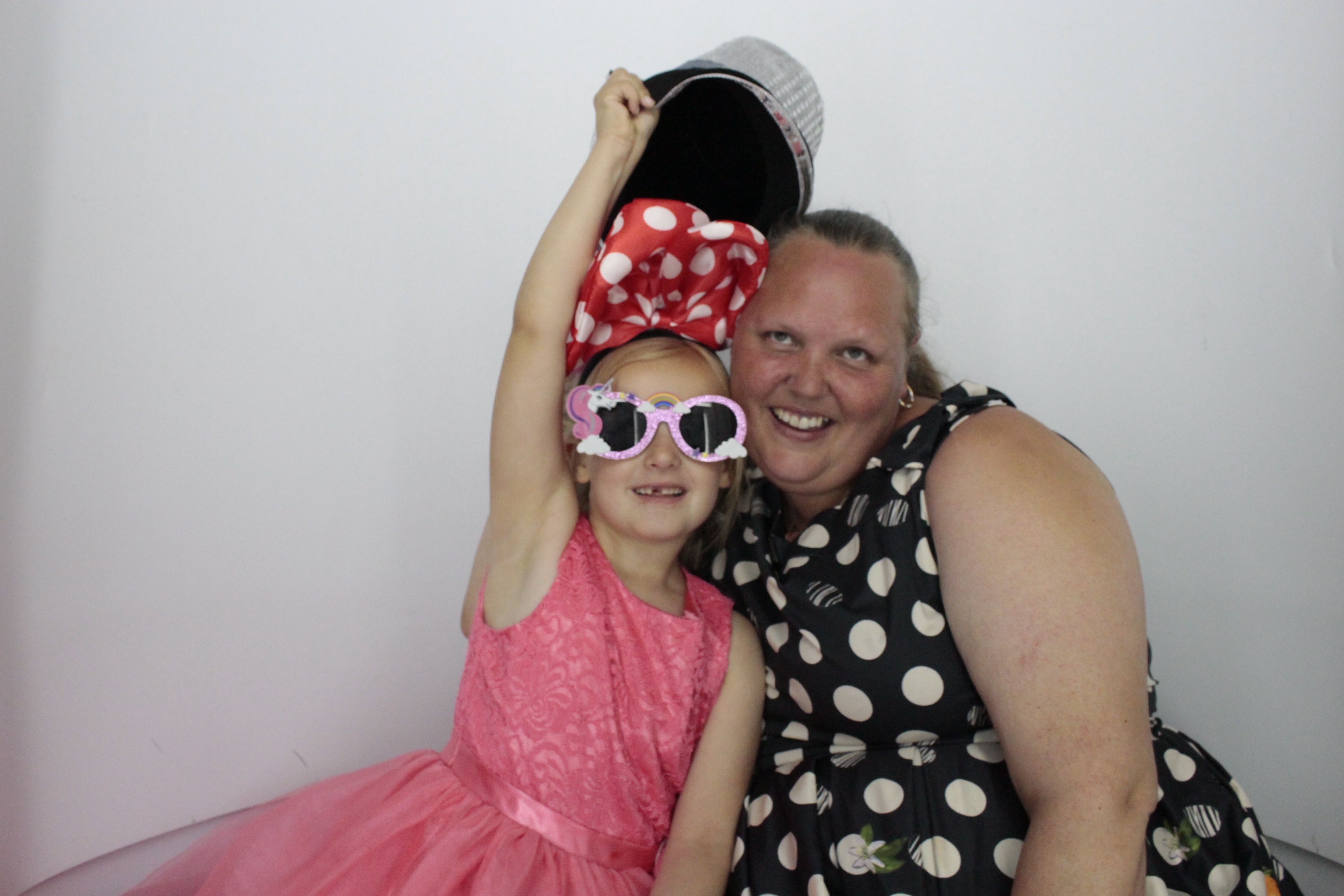 Richard & Karen's Wedding Reception | View more photos from the event at gallery.myphotoboothexperience.co.uk/u/MyPhotoBoothExperienceLtd/Richard-Karens-Wedding-Reception
